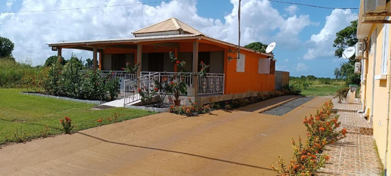 Gite Poz Kreyol Port-Louis Exterior foto